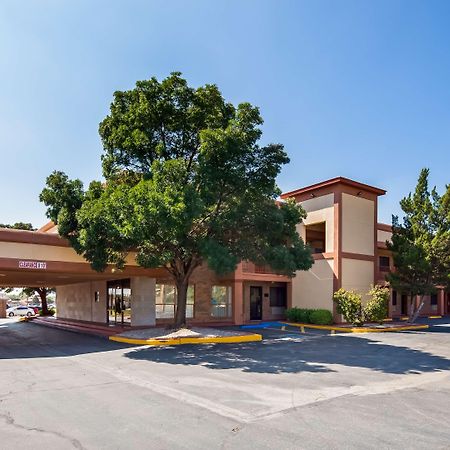 Best Western Executive Inn Хобс Екстериор снимка