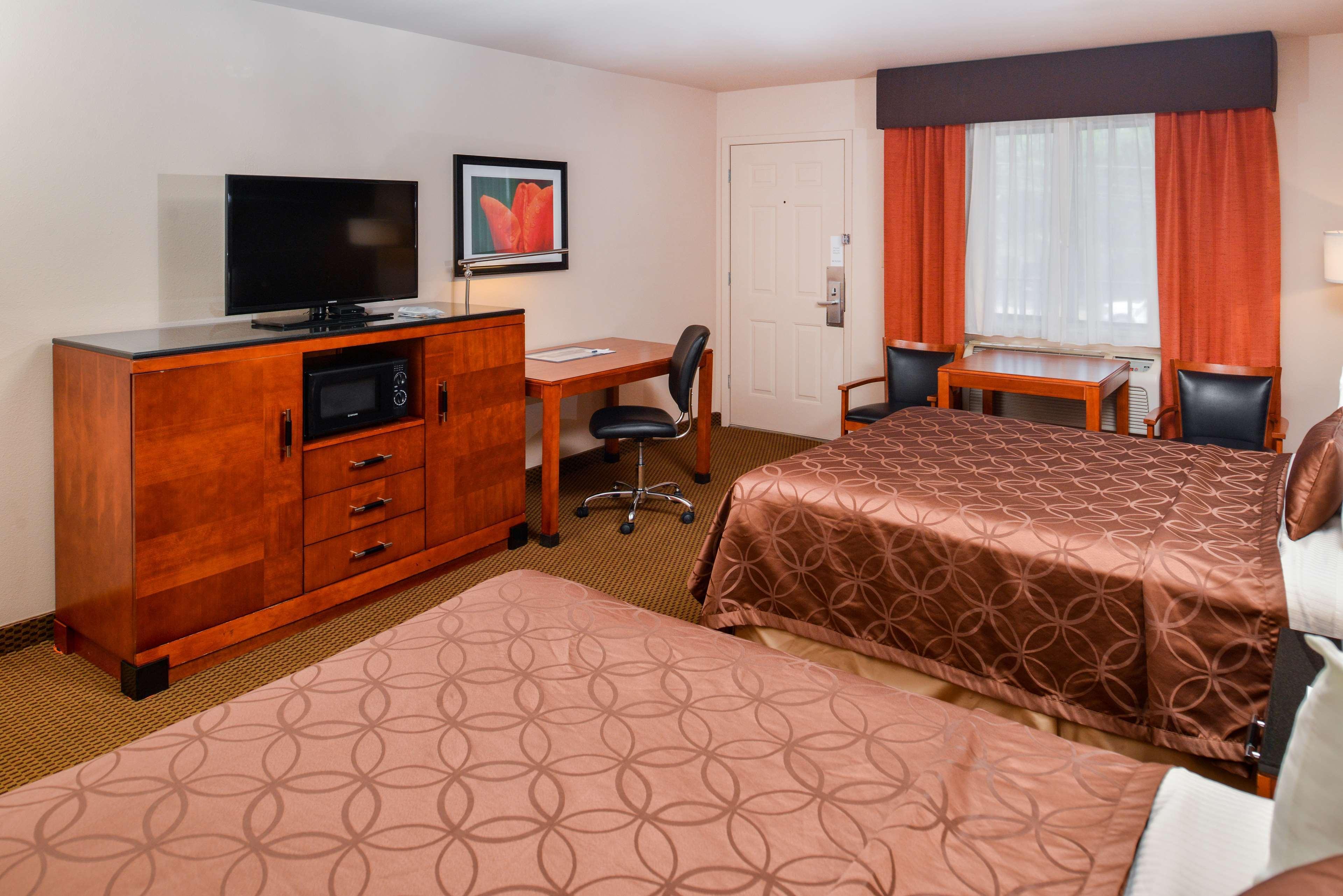 Best Western Executive Inn Хобс Екстериор снимка