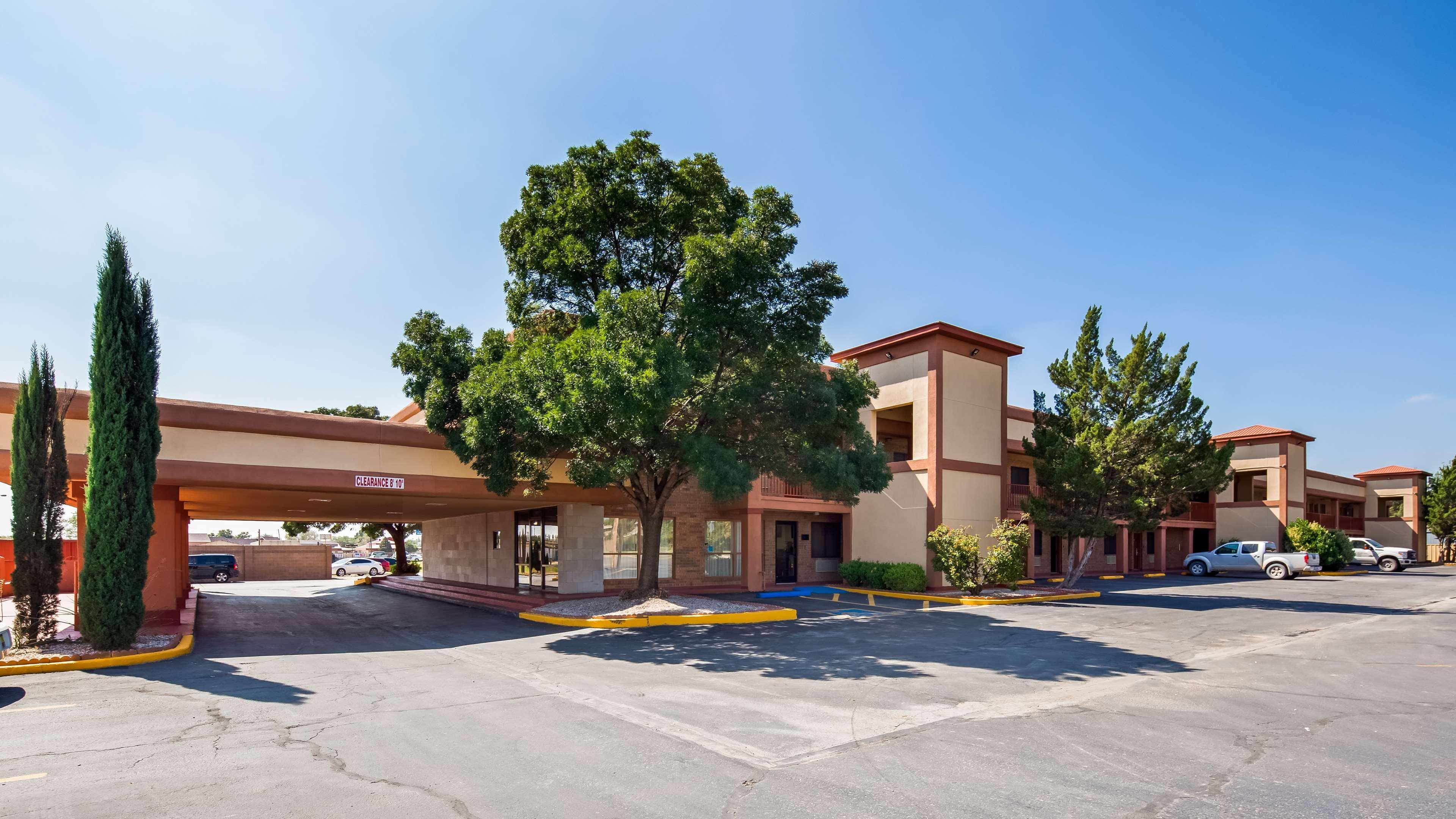 Best Western Executive Inn Хобс Екстериор снимка